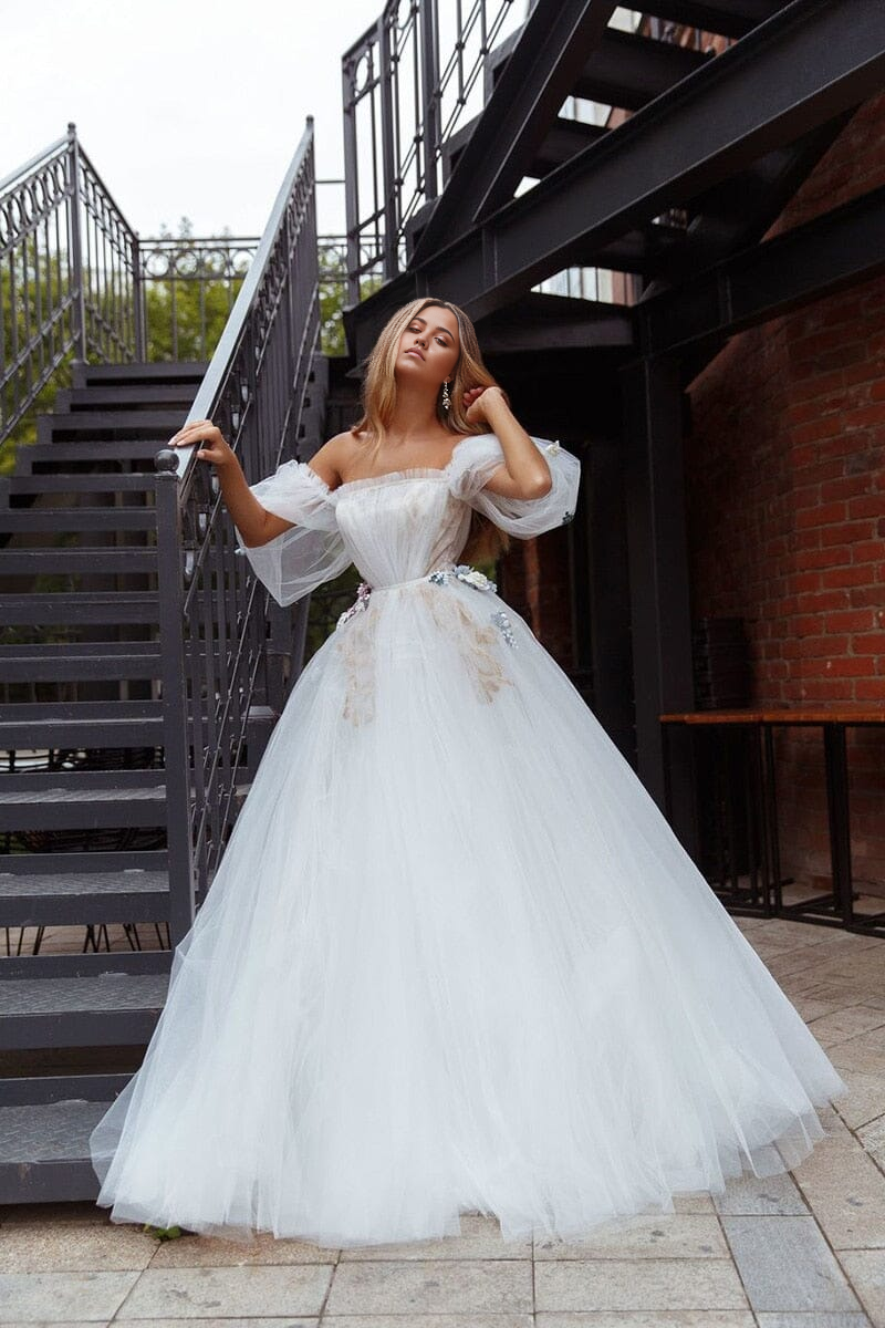 Wholesa A-Line Off the Shoulder Tulle Princess Wedding Dress