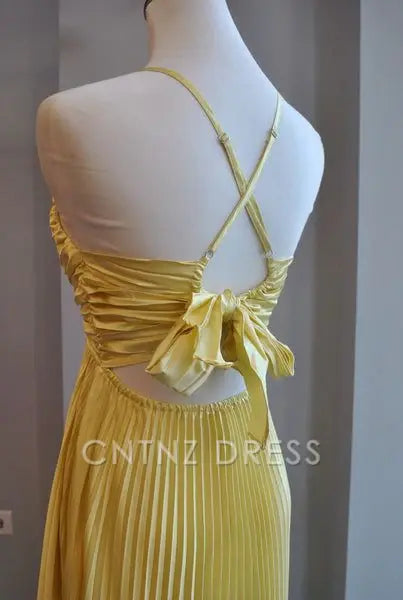 Wholesa A-line V-Neck Pleated Yellow formal dresses Bridesmaid Dresses evening gown Prom Dress