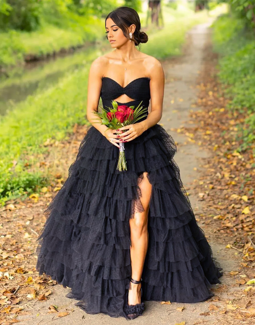 Wholesa A-Line Strapless Tiered Tulle Black Long formal dresses evening gown Prom Dress with Slit