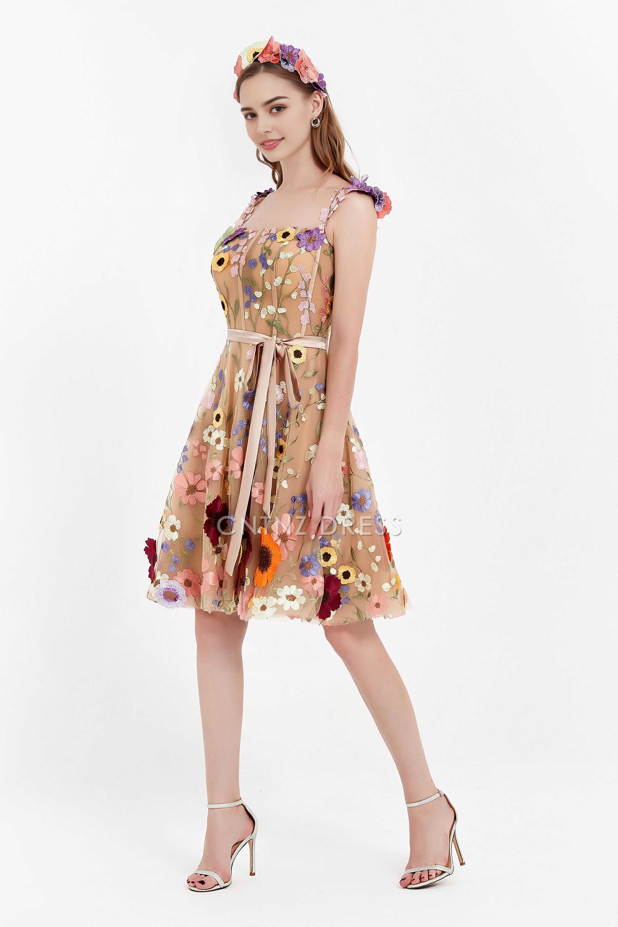CNTNZ DRESS Exquisite A Line Spaghetti Strap Floral Lace Knee-Length Fashion Short Prom Dress Hot Sale Homecoming Dress