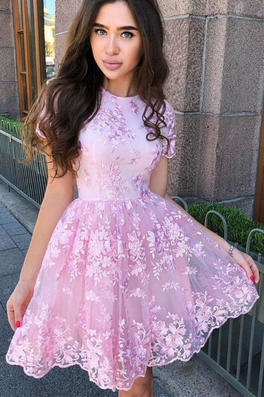 CNTNZ DRESS Hot Sale Homecoming Dress A Line Sleeves Short Lace Appliques Retro Short Prom Dress