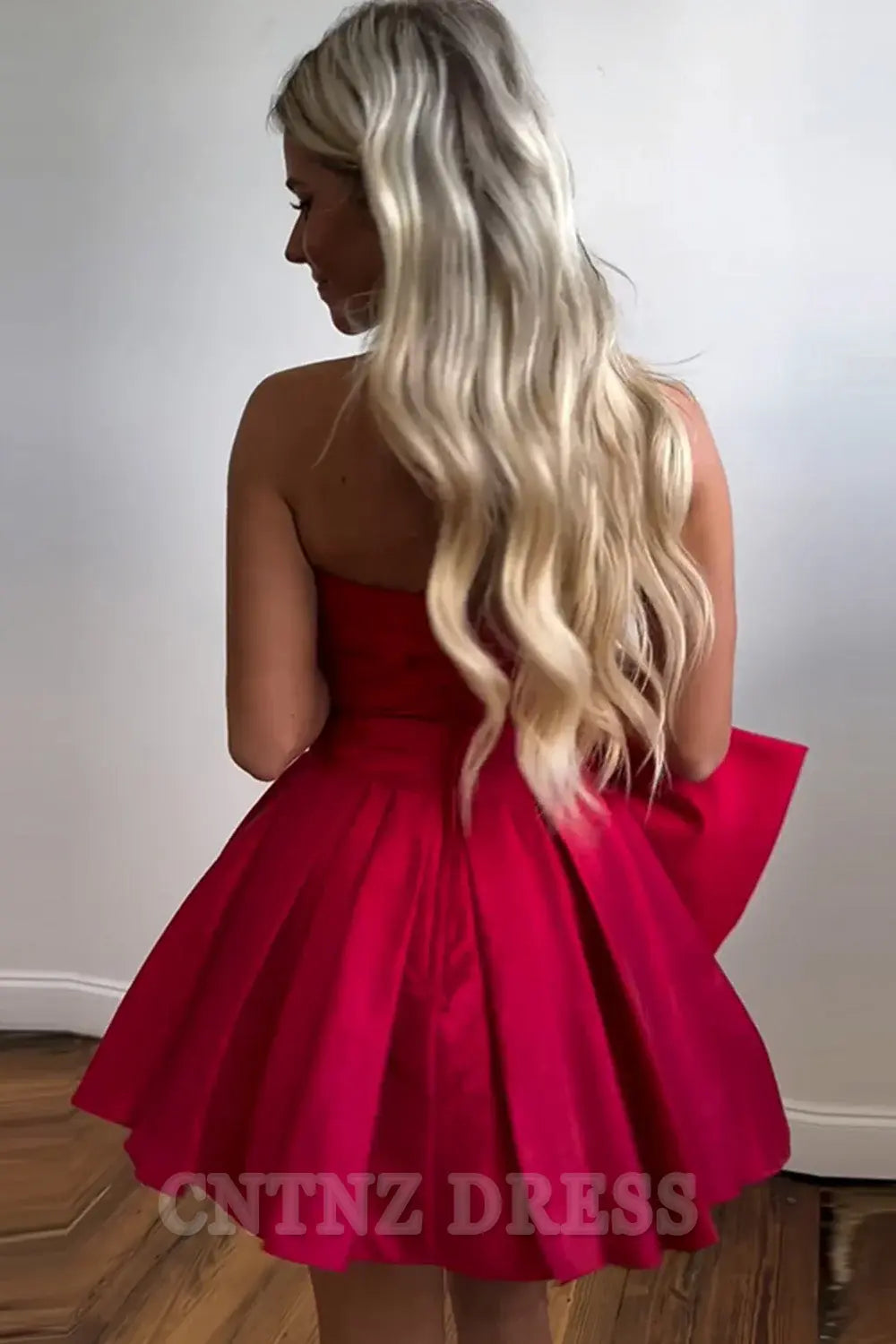 Wholesa A-Line Strapless Short Satin formal dresses Bridesmaid Dresses evening gown Prom Dress Homecoming Dress With Bowknot