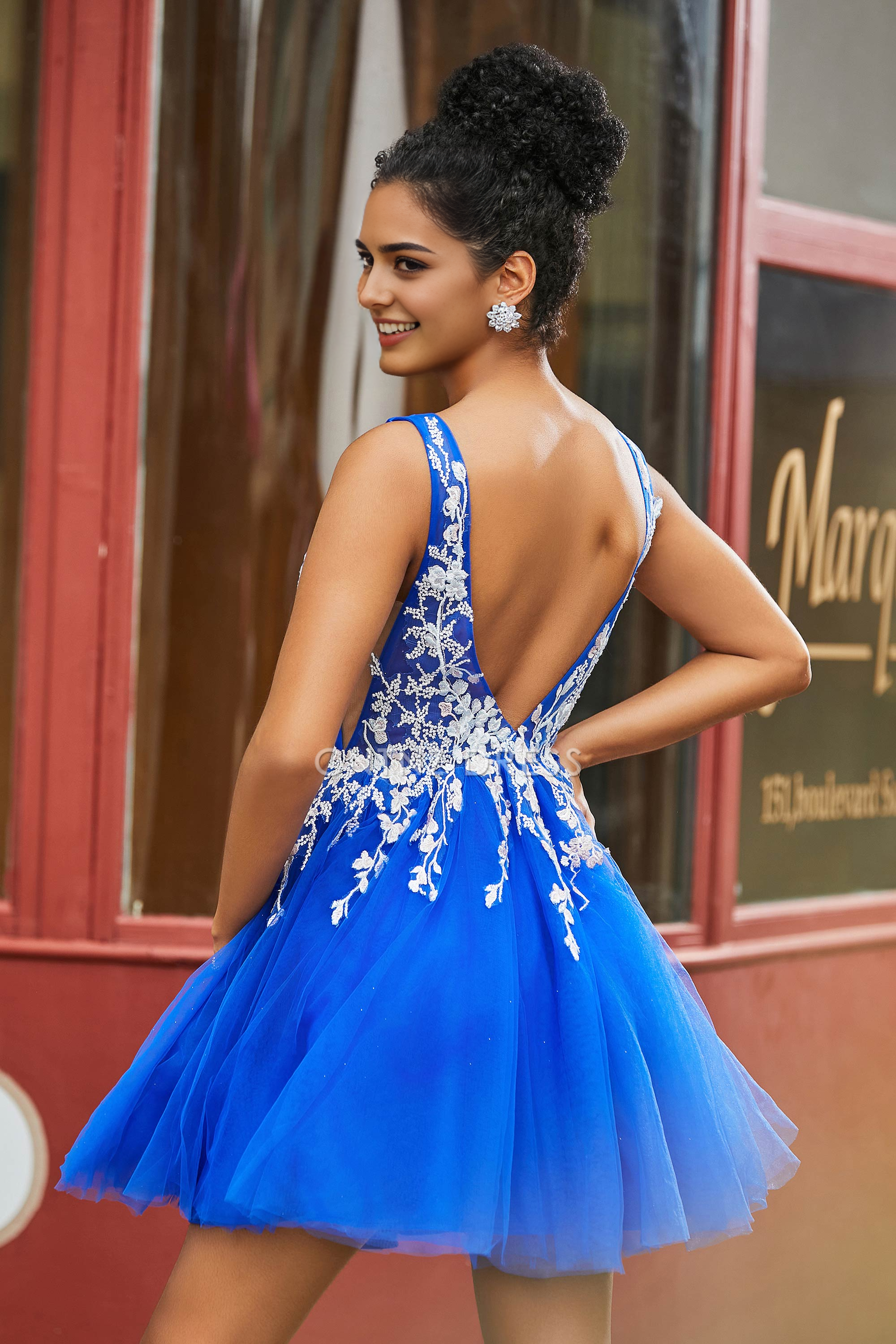 CNTNZ DRESS Elegant A Line V Neck Sleeveless Backless Tulle Ruched Lace Applique Retro Dress Hot Sale Homecoming Dress