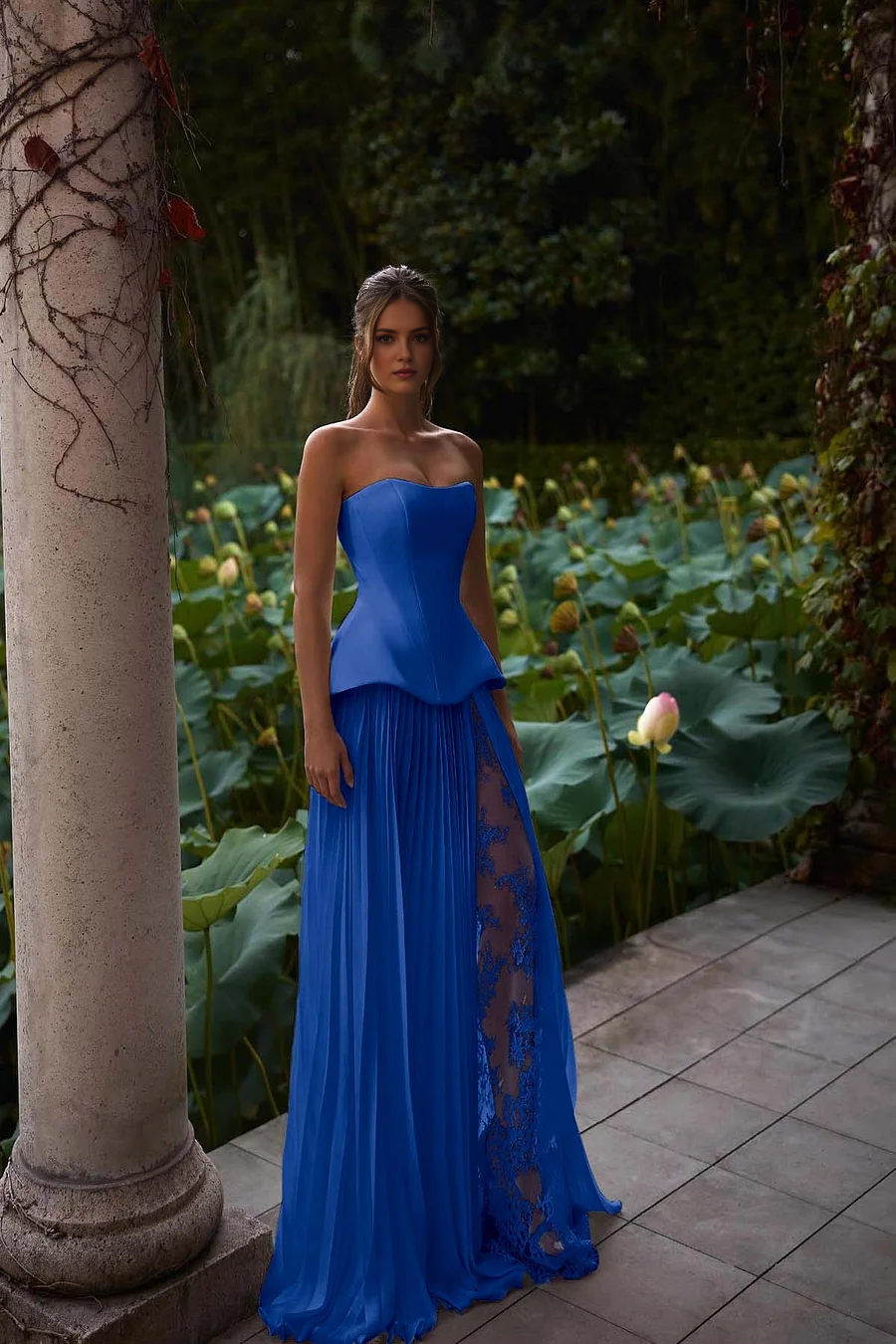 Unique A Line Strapless Sleeveless With Pleated Lace Split Evening Gowns Exquisite Long Prom Dress