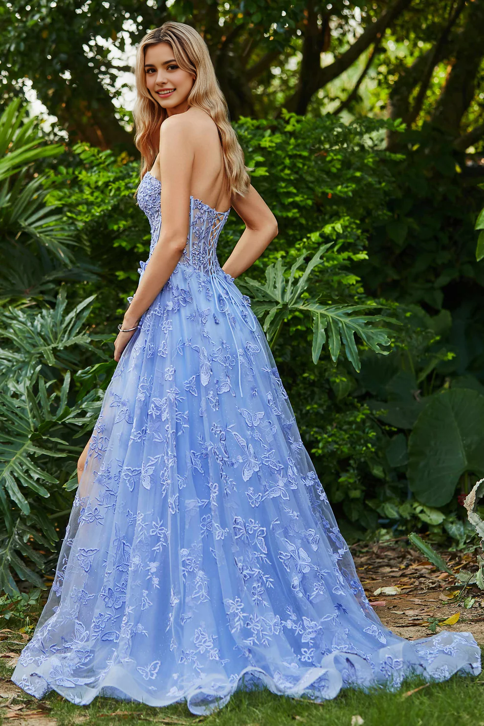 Blue A-Line Strapless Sweetheart Neckline See-through Butterfly Applique Backless With Slit Sweep Train Elegant Party Dress Hot Sale Prom Dresses