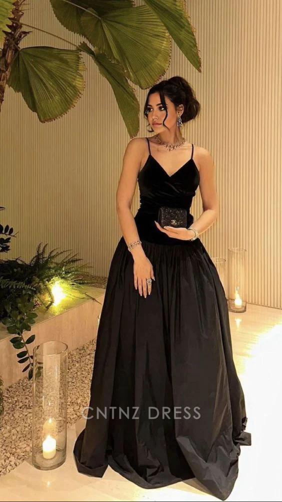 Wholesa A-line V-Neck Black Straps Long formal dresses Bridesmaid Dresses evening gown Prom Dress