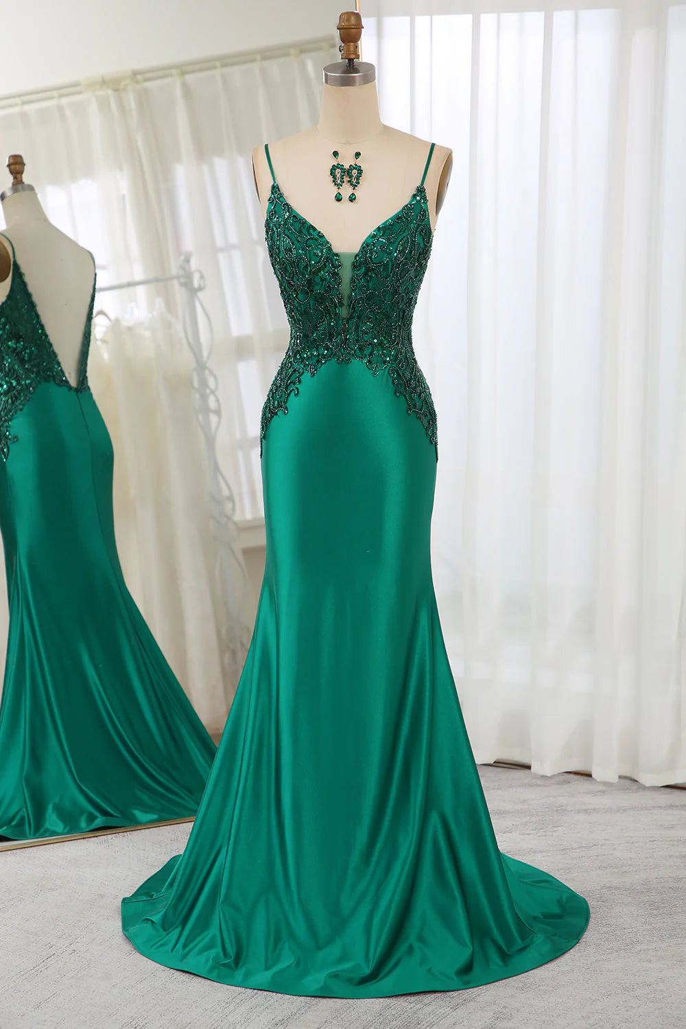 Wholesa Mermaid Backless Beaded Appliques Long Prom Dress
