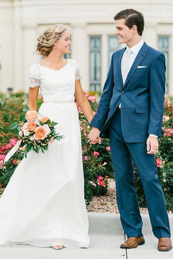 Wholesa A-line V-neck Chiffon Neckline Wedding Dress With Beadings