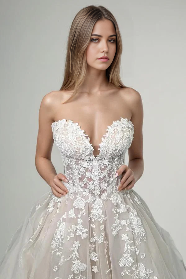 Wholesa A-line Champagne Tulle Lace Elegant Strapless Bridal Gowns Wedding Dresses