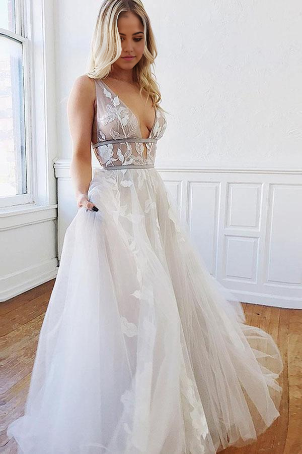 Wholesa A Line Deep V-Neck Backless White Wedding Dress With Appliques