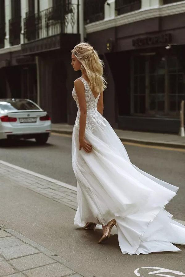 Wholesa Beach A-line V Neck Elegant Lace Wedding Dresses Bridal Gown