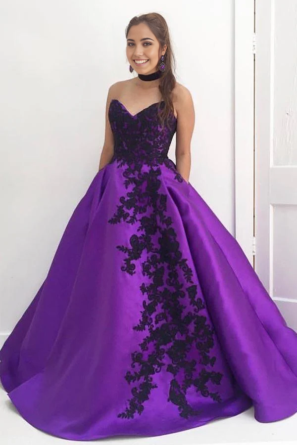 Wholesa Sweetheart Purple Ball Gown Long Prom Dress with Black Appliques
