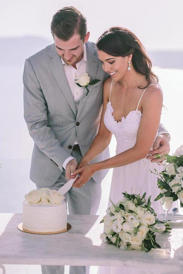 Wholesa Beach A-line Simple Spaghetti Straps Chiffon Wedding Dresses with Lace