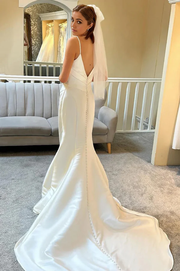 Wholesa Mermaid Spaghetti Strap Backless Trumpet Ivory Wedding Dress