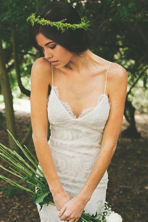 Wholesa Mermaid Elegant V-neck Backless White Wedding Dress with Sweep Train