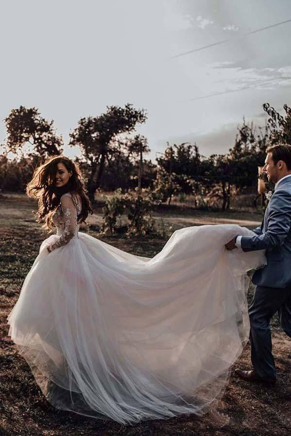 Wholesa A-line Elegant Long Sleeves Tulle Wedding Dresses Bridal Gowns With Lace Applique