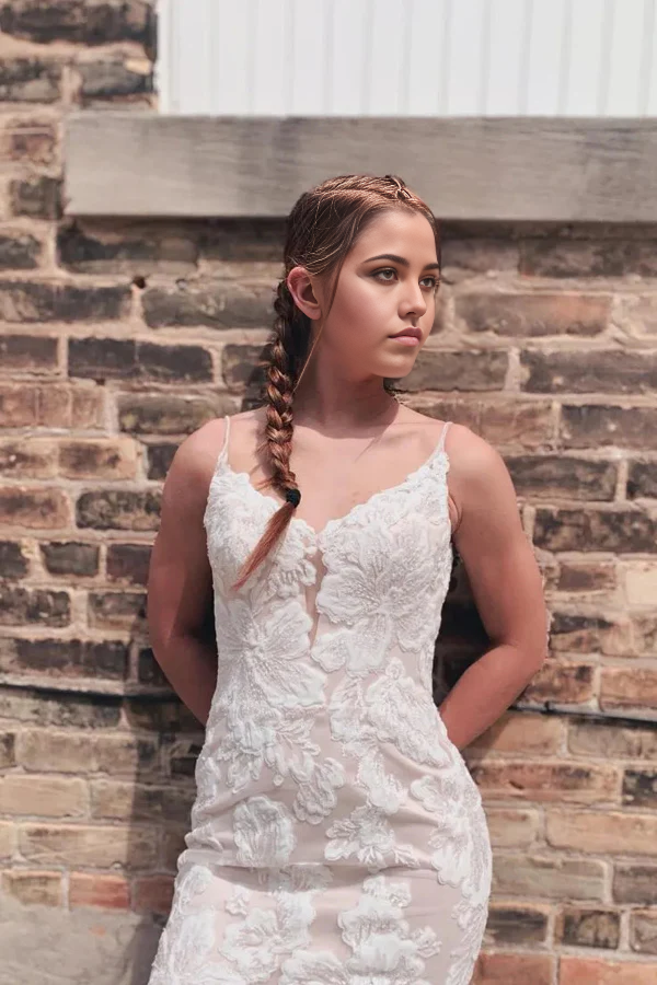 Wholesa Mermaid Gorgeous Spaghetti Straps Wedding Dresses With Appliques