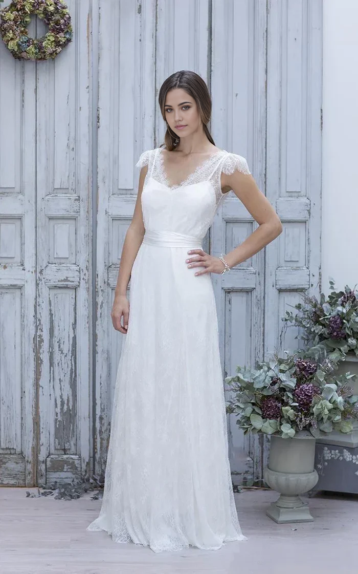 Wholesa A-Line V-Neck Tulle Lace Short Cap Sleeves Backless Wedding Dress