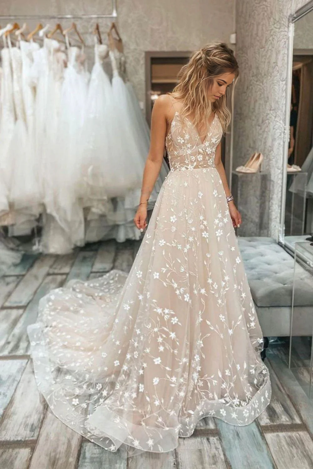 Wholesa A Line Spaghetti Straps Wedding Dresses