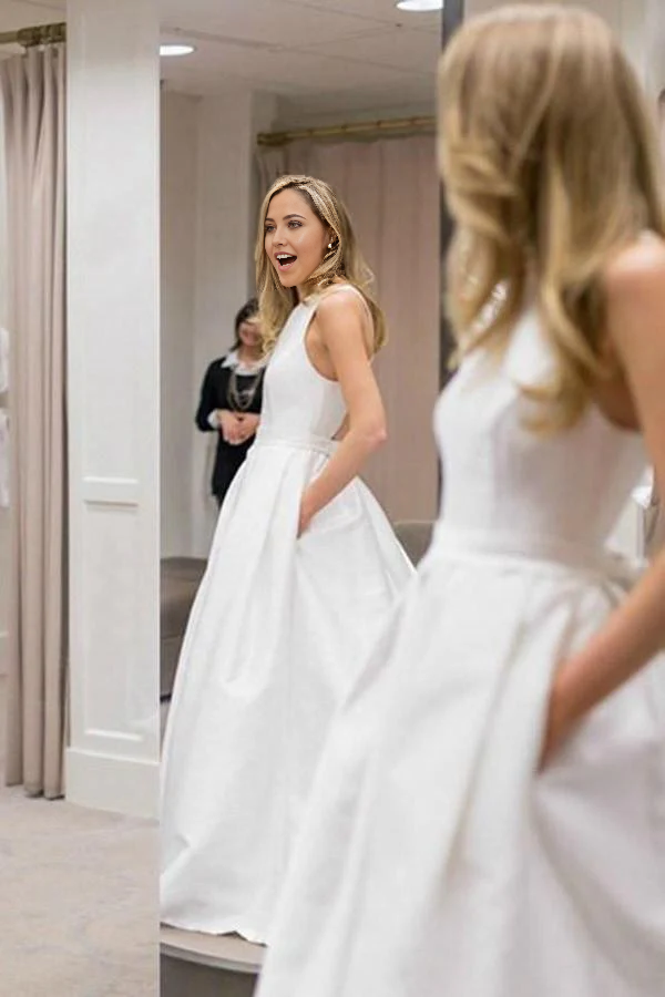 Wholesa A-line Open Back Criss-Cross Bridal Gown Wedding Dresses With Pockets