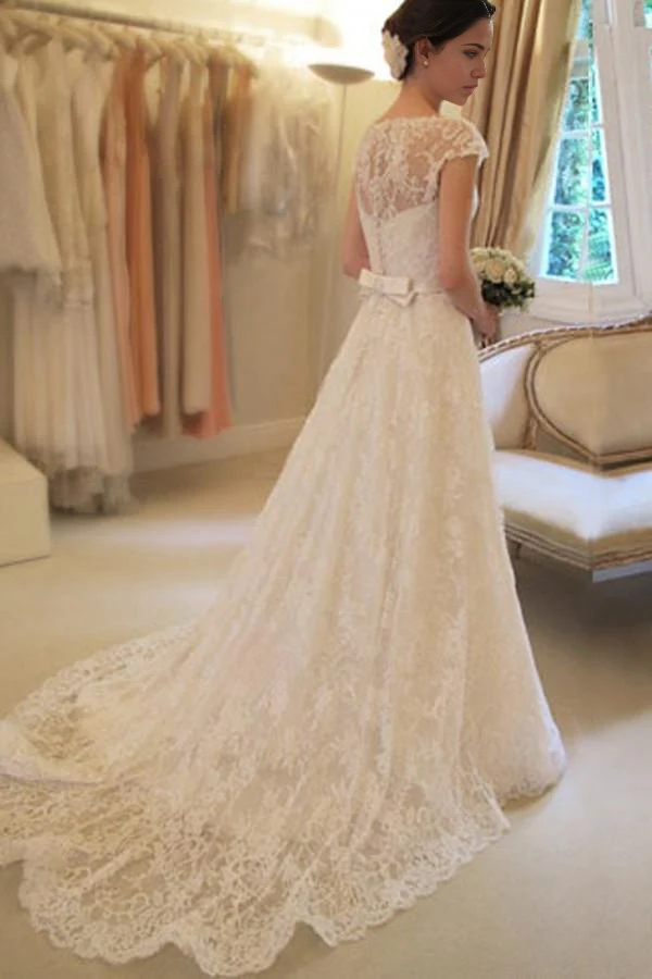 Wholesa A-Line Scoop Neck Short Sleeve Lace Wedding Dresses