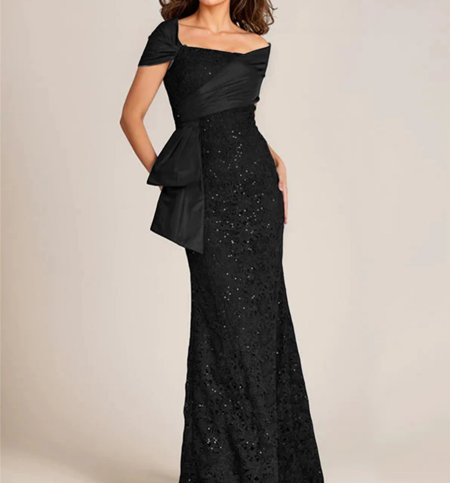 Wholesa Mermaid Off-The-Shoulder Lace Mother Of The Bride Dresses With Applique & Beading