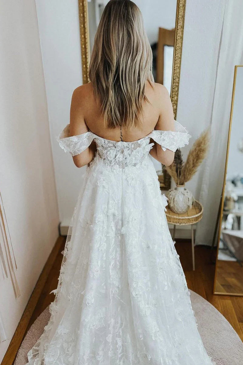 Wholesa A-Line Sweetheart Lace Wedding Dresses with Straps