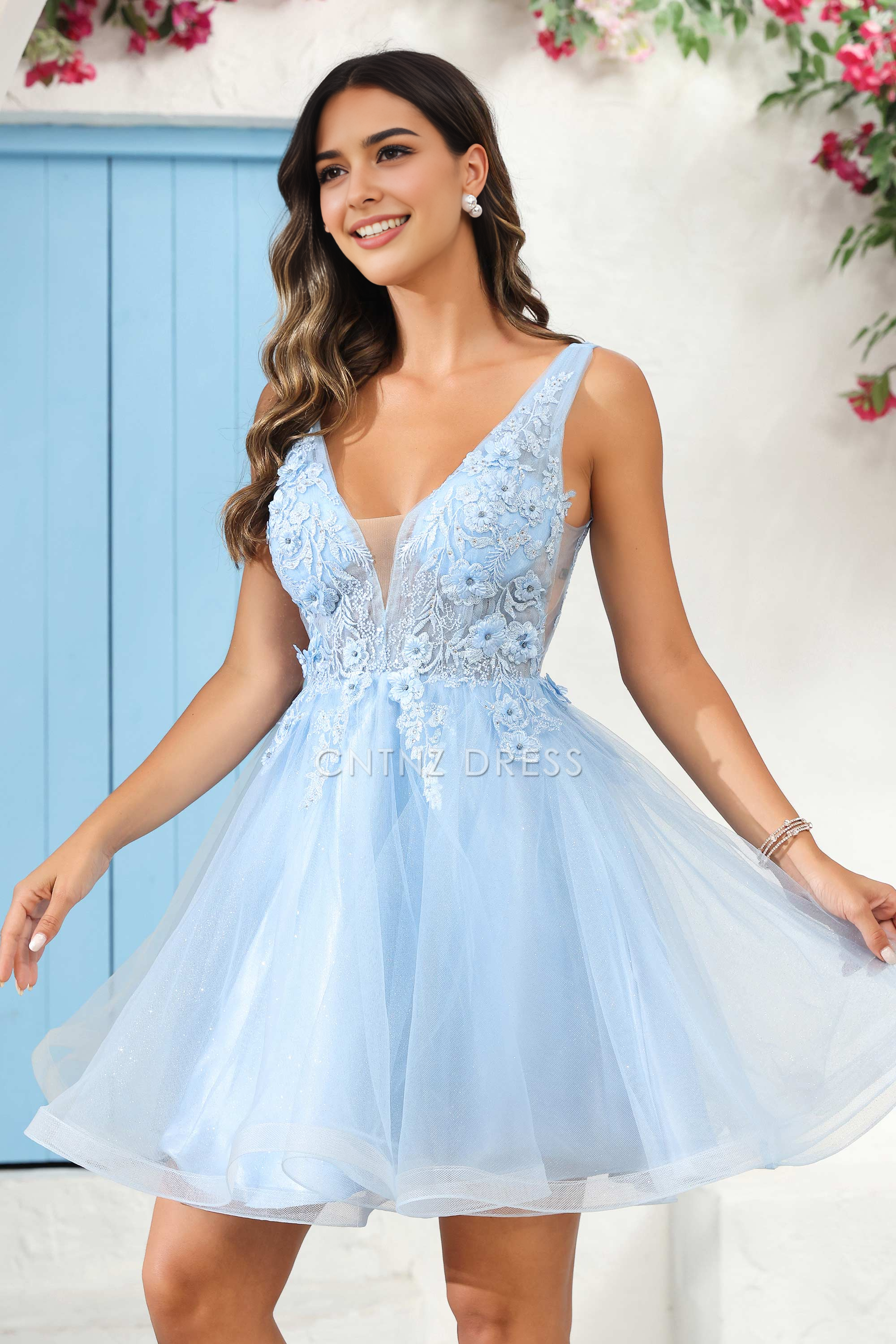CNTNZ DRESS Exquisite A-Line Deep V Neck Sleeveless Floral Applique See-through Romantic Mini Dress Hot Sale Homecoming Dress