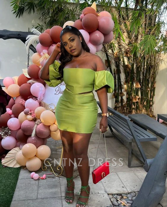 Wholesa Two Piece Strapless Green Homecoming Dress formal dresses Bridesmaid Dresses evening gown Prom Dress