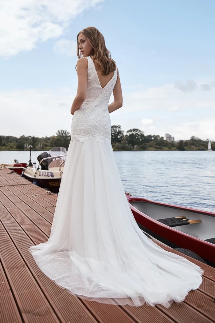 Wholesa Mermaid Bodice Lace Tulle Wedding Dresses With Court Train