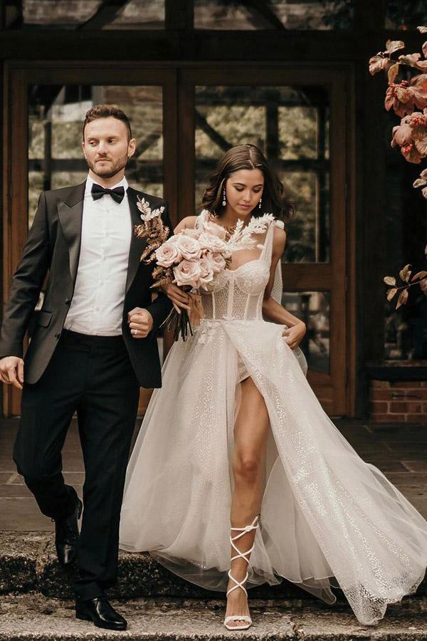 Wholesa A-Line Sleeveless Sweep Train Ivory Wedding Dress With Sequins