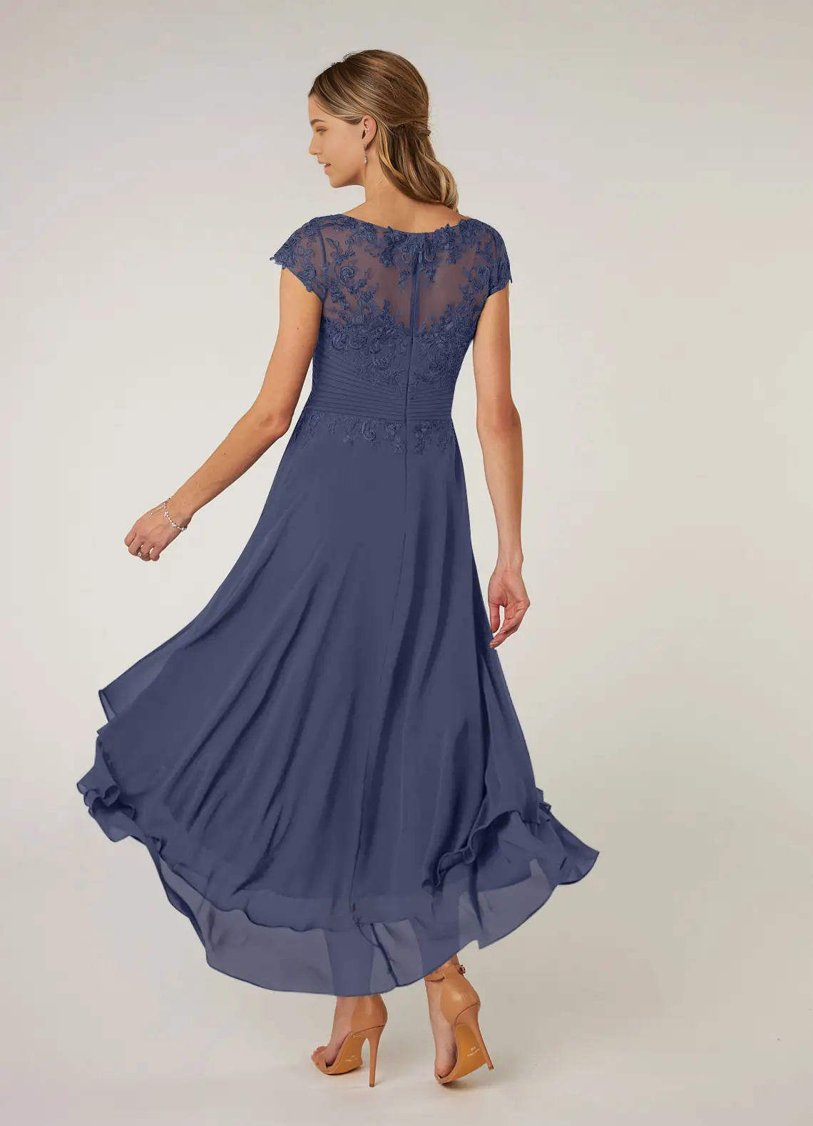 Wholesa A-line Crew Neck Lace Chiffon Stormy Mother of the Bride Dresses