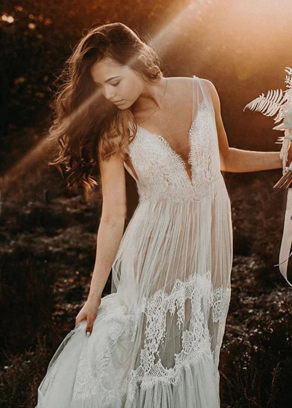 Wholesa Bohemian V-Neck Backless Romantic Dreamy Bridal Gowns Wedding Dresses