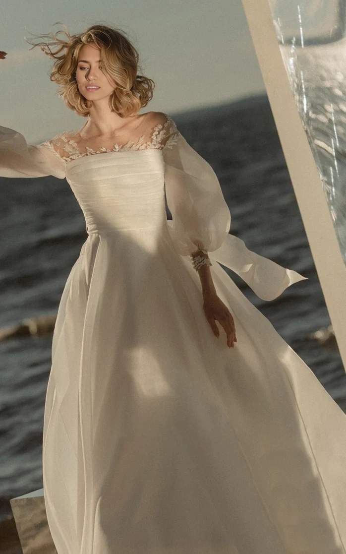 Wholesa A-Line Simple Beach Lace Organza Floor Zipper Low-V Back Wedding Dress with Sheer Sleeve