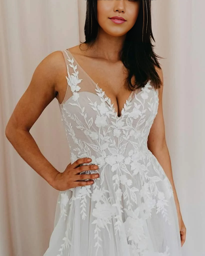 Wholesa A-line V Neck Tulle Lace Appliques Romantic Bridal Gown Wedding Dress