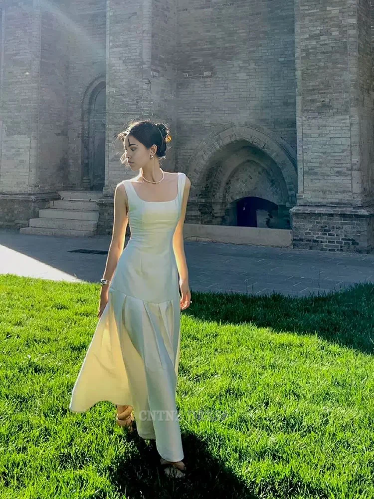 Wholesa Mermaid Square Neckline Vintage White Sleeveless Satin formal dresses Bridesmaid Dresses evening gown Prom Dress