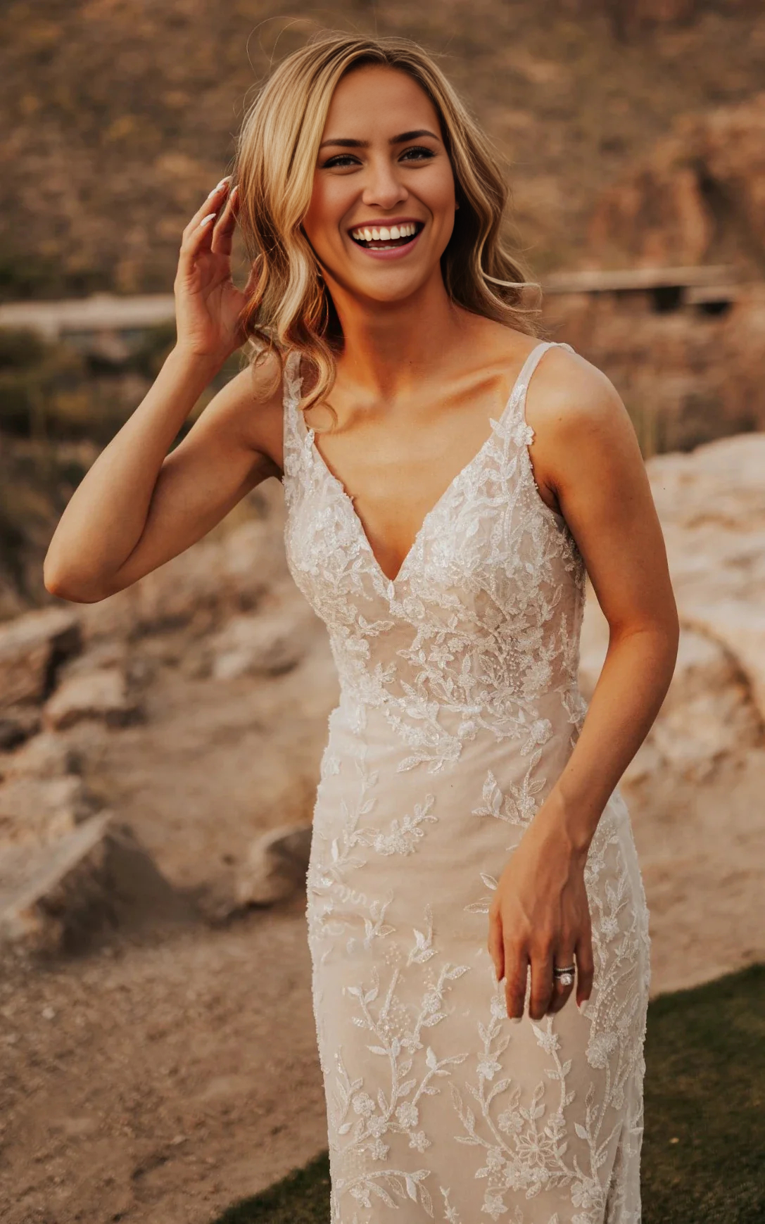 Wholesa Mermaid V-neck Lace Sleeveless Wedding Dress with Sweep Train Simple Elegant Ethereal
