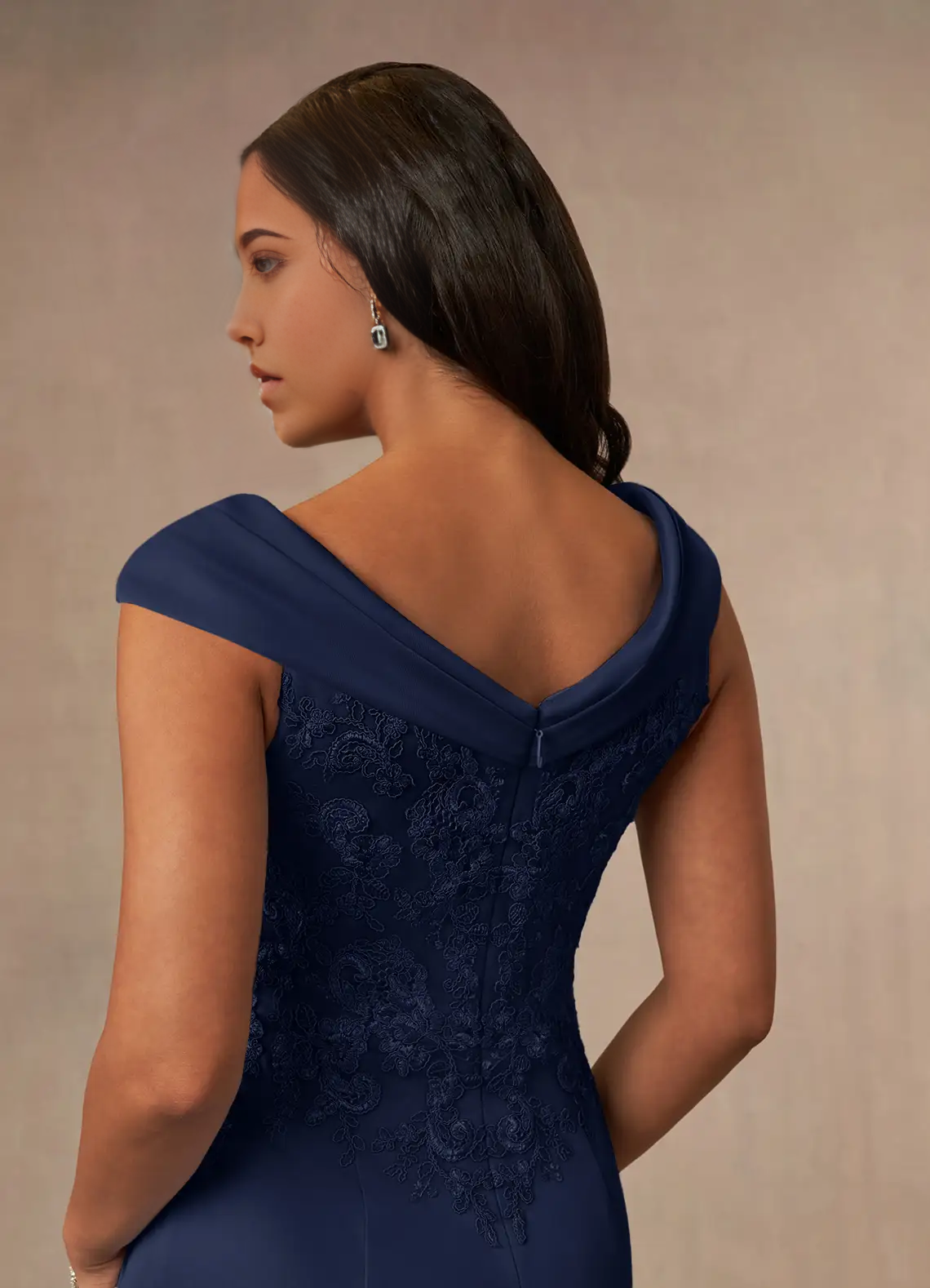 Wholesa A-Line V-Neck Lace Dark Navy Mother of the Bride Dresses