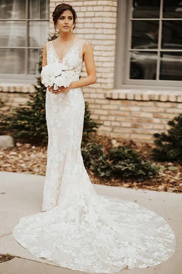 Wholesa Mermaid Bohemian Lace Deep V-neck Bridal Gown Wedding Dress
