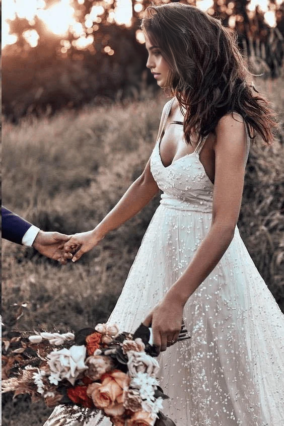 Wholesa A-line Lace Simple Rustic Backless Straps Long Train Wedding Dress