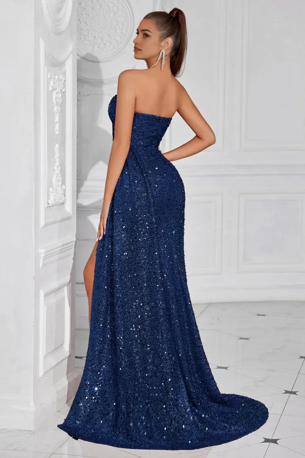 Sparkly Burgundy Sequin Mermaid Strapless Sweetheart Neckline Sleeveless with Side Cape Sexy Long Prom Dress For Women Formal Dress