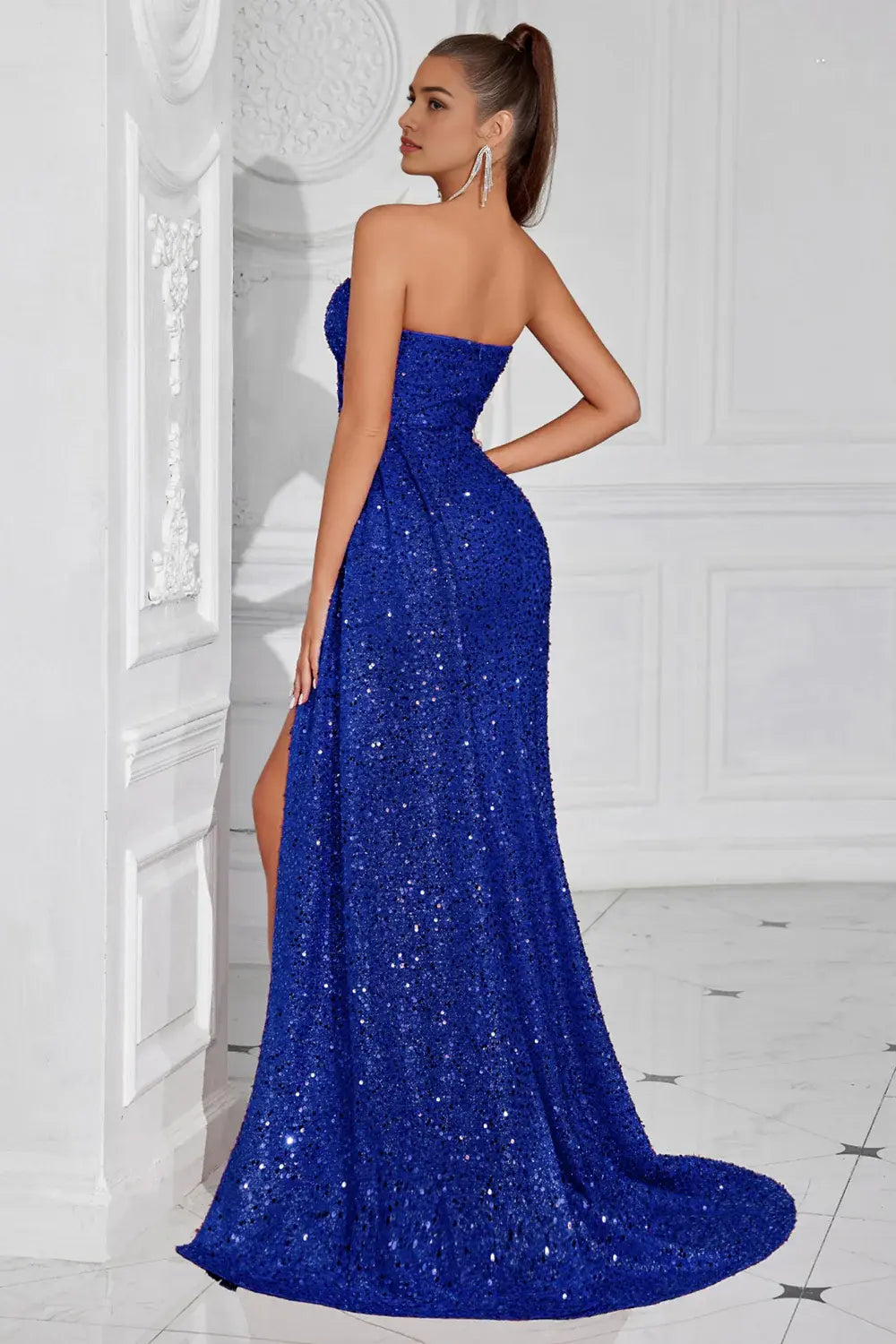 Sparkly Burgundy Sequin Mermaid Strapless Sweetheart Neckline Sleeveless with Side Cape Sexy Long Prom Dress For Women Formal Dress