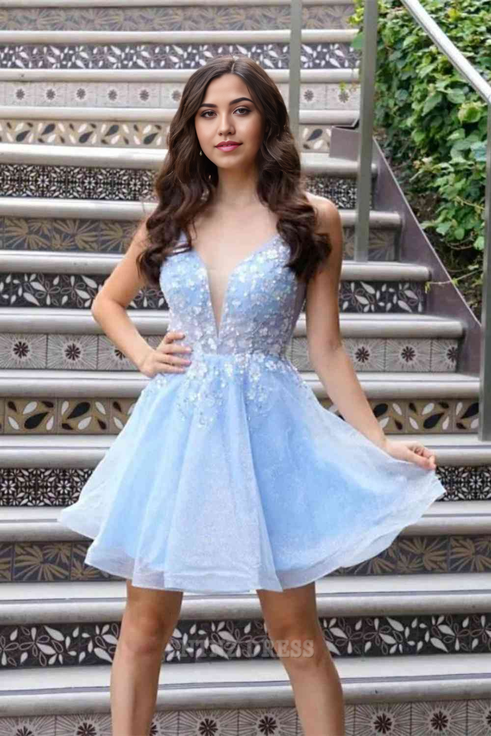 Wholesa A Line Deep V Spaghetti Straps Homecoming Dress formal dresses Bridesmaid Dresses evening gown Prom Dress With Applique