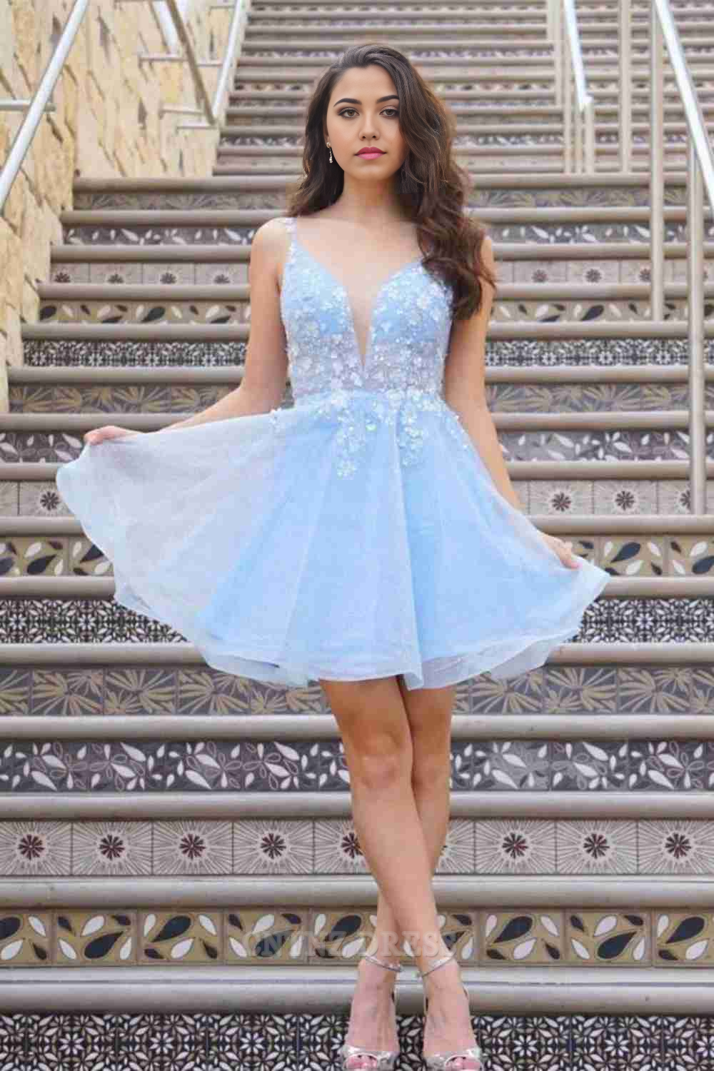 Wholesa A Line Deep V Spaghetti Straps Homecoming Dress formal dresses Bridesmaid Dresses evening gown Prom Dress With Applique