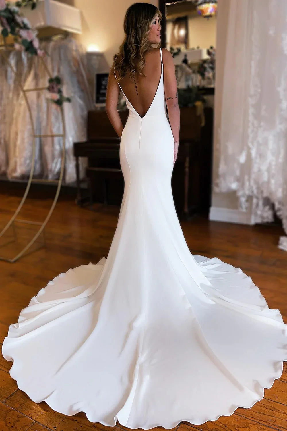 Wholesa Mermaid Simple Backless Boho Wedding Dress