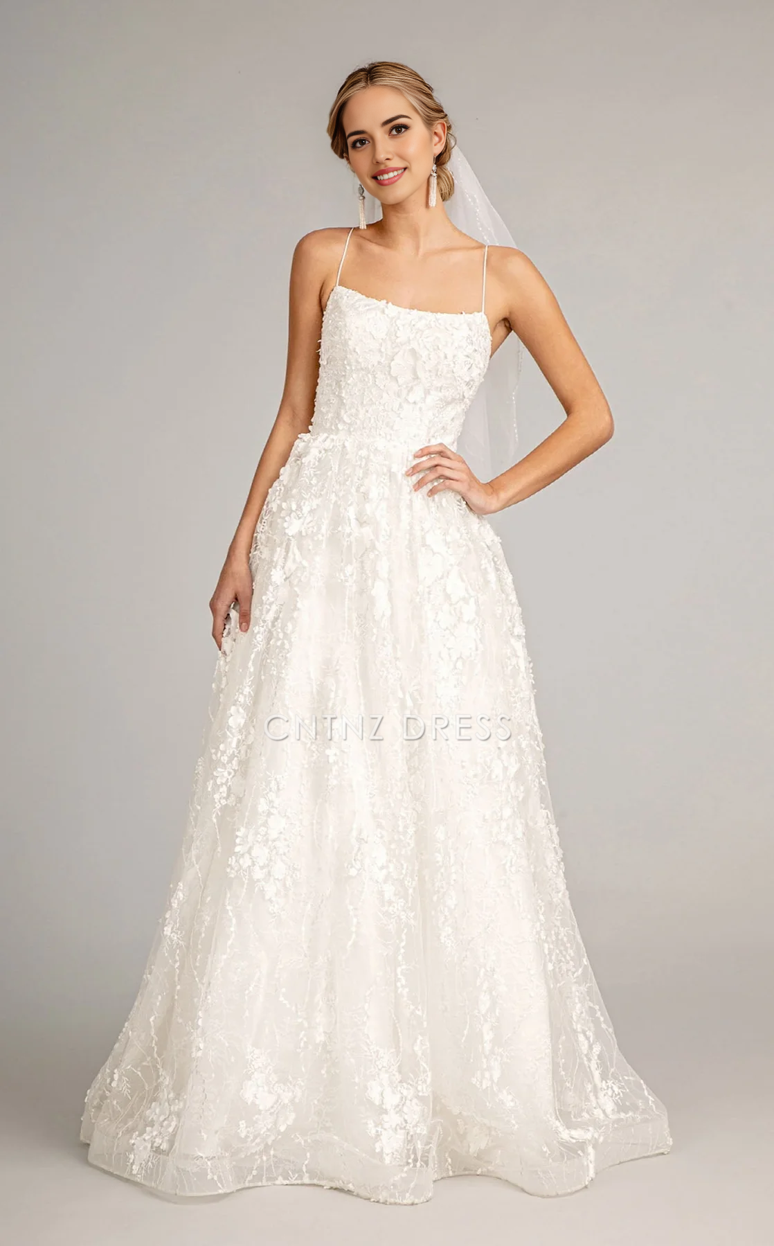 CNTNZ DRESS Luxurious A-Line Spaghetti Strap Backless Flower Exquisite Hot Sale Wedding Dress