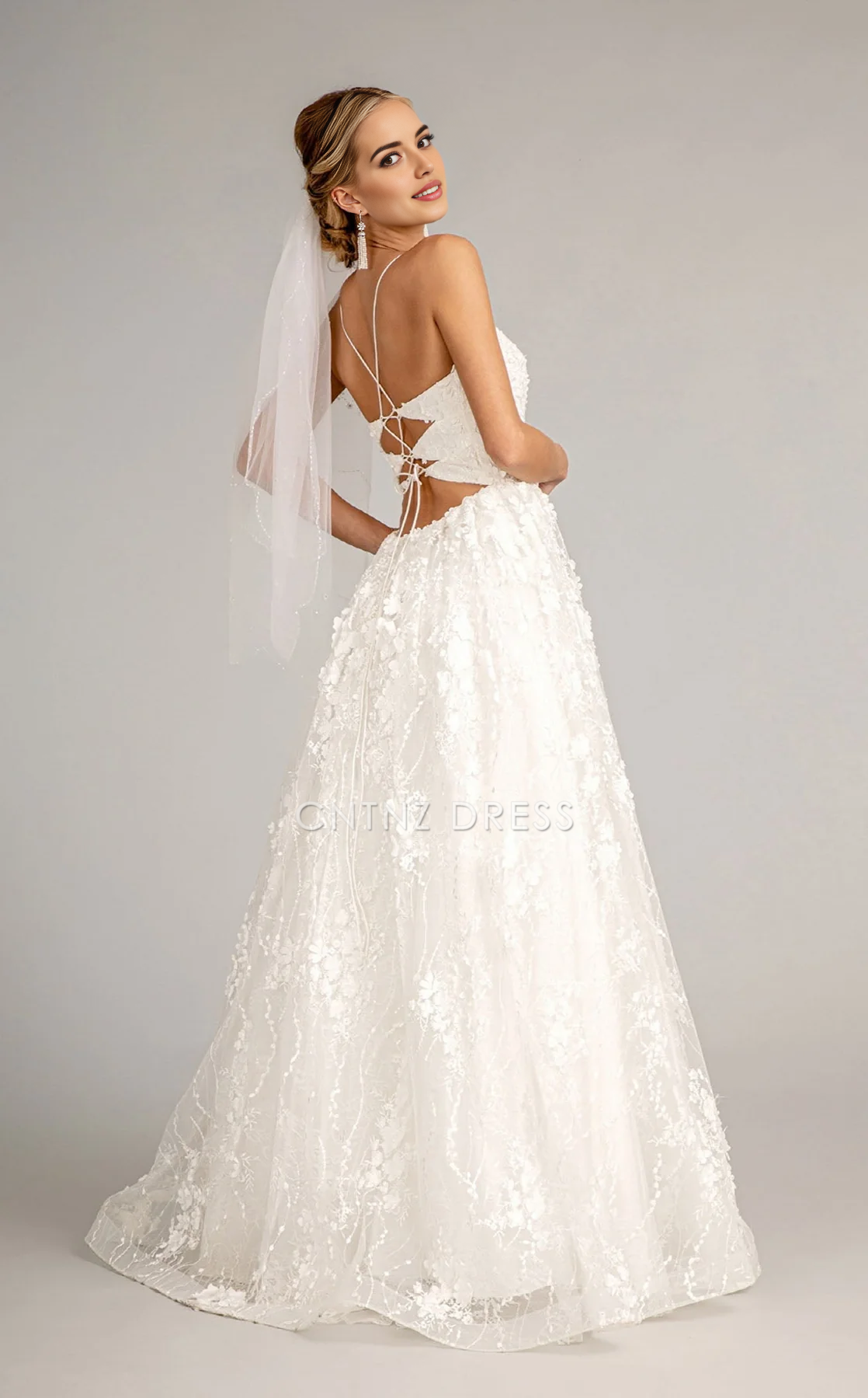 CNTNZ DRESS Luxurious A-Line Spaghetti Strap Backless Flower Exquisite Hot Sale Wedding Dress
