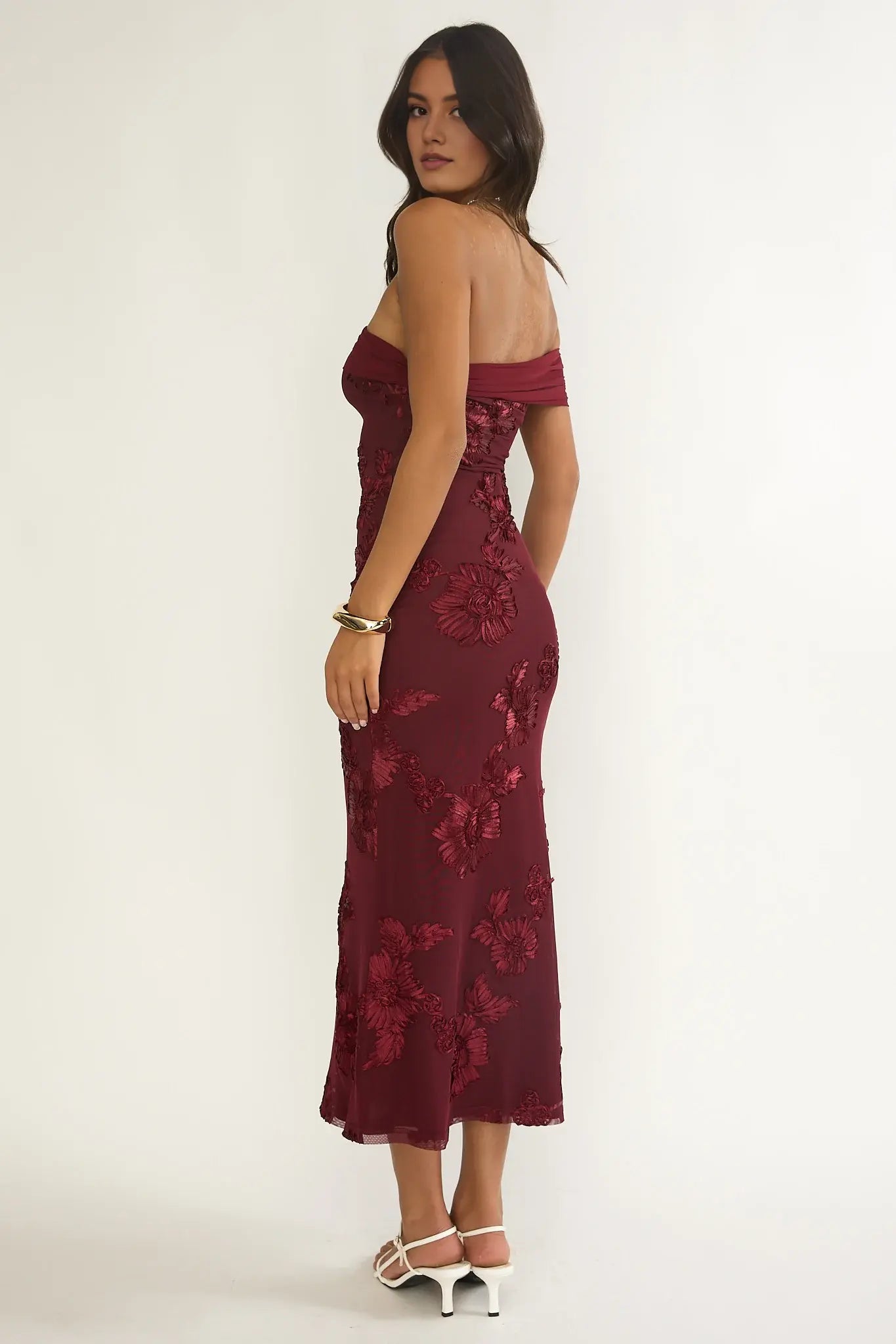 Burgundy Mermaid Off Shoulder Sleeveless Embroidery For Slimming Retro Long Wedding Guest Dress Hot Sale Prom Dress