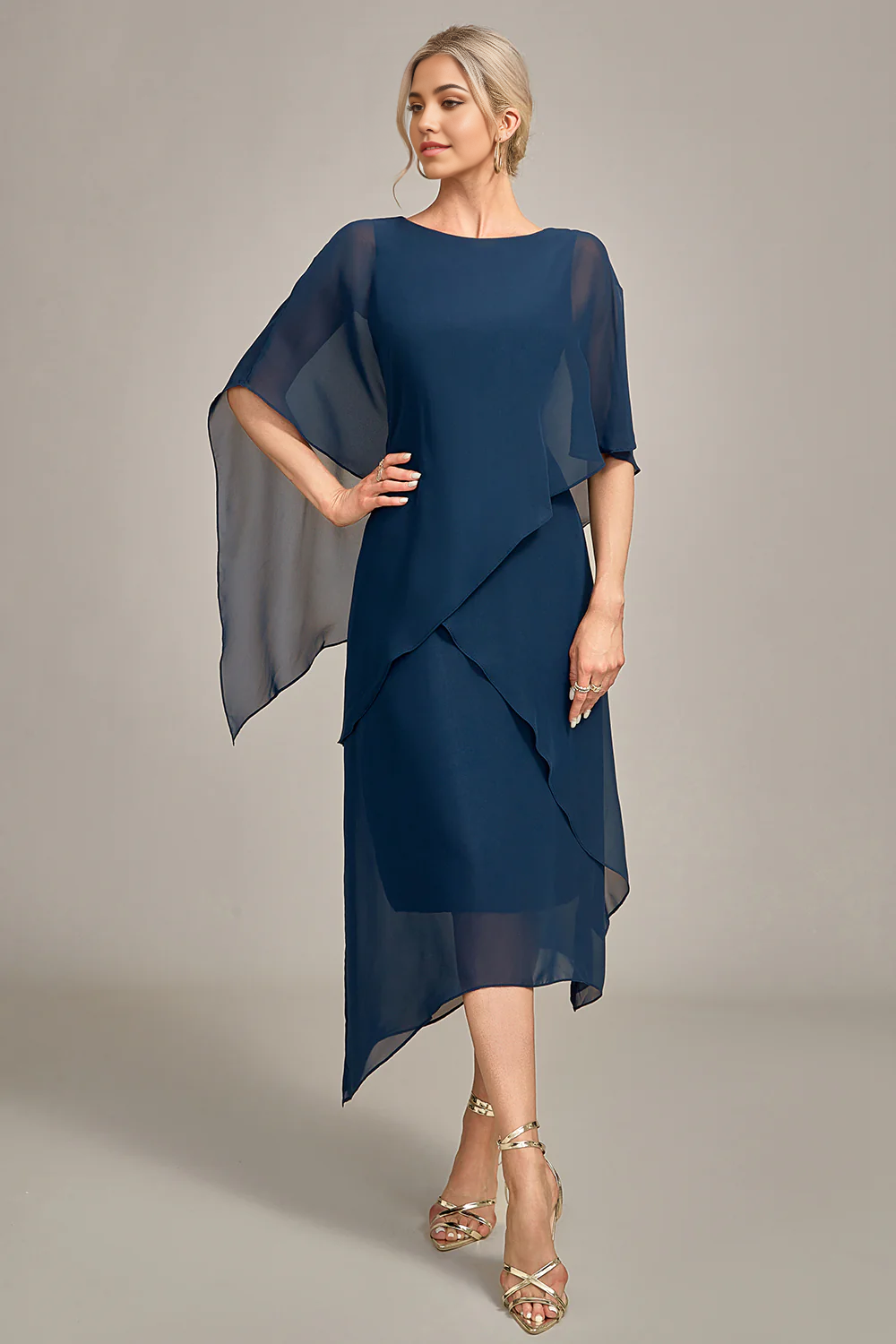 Wholesa A-line Chiffon Scoop Neck Mother of the Bride Dress