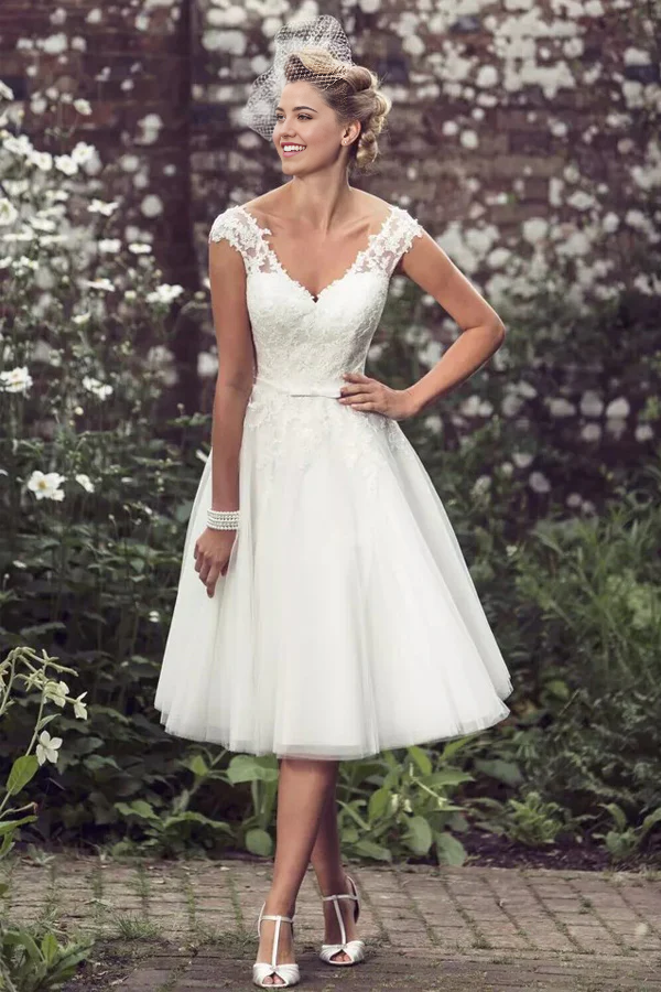 Wholesa A-Line Tea Length Lace Short Bridal Gown Wedding Dress